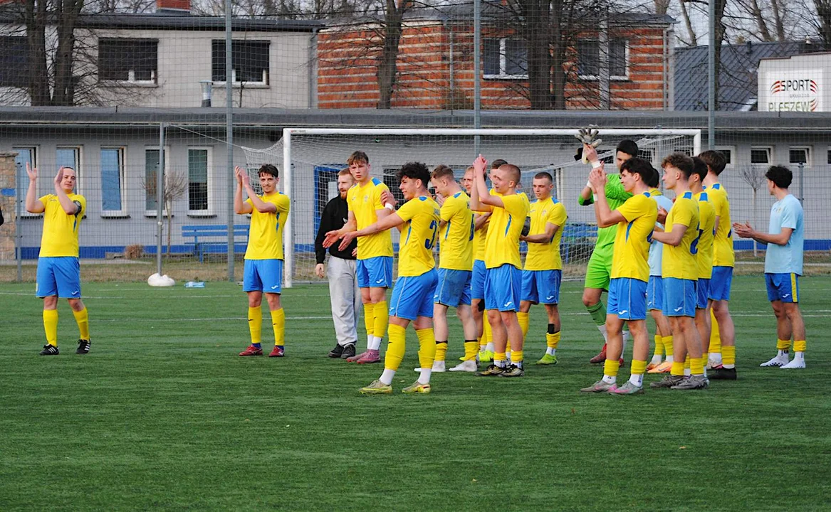 Stal nie zwalnia tempa. Pół tuzina w siatce Huraganu [ZDJĘCIA]