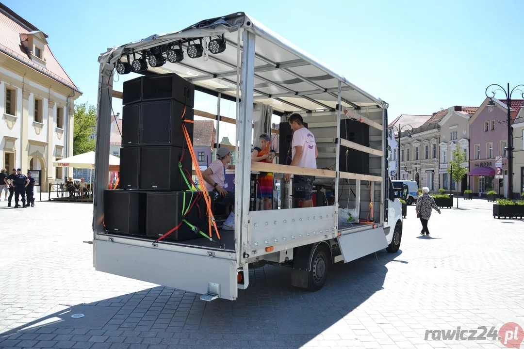 Marsz Równości i kontrmanifestacje w Rawiczu