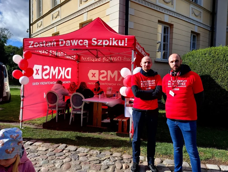 Rejestrowali się w bazie potencjalnych dawców szpiku. Duża akcja wolontariuszy DKMS dla Magdy Witczak z Pleszewa [ZDJĘCIA] - Zdjęcie główne