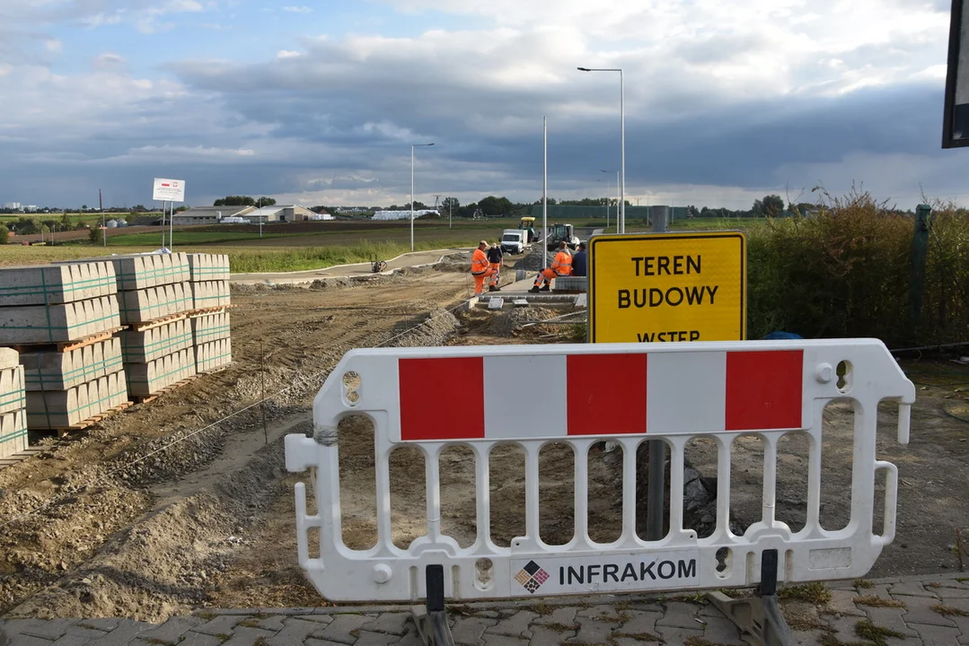 Budowa drogi łącznika ulicy Leszczyńskiej z Górną w Gostyniu (Aleja Niepodległości)