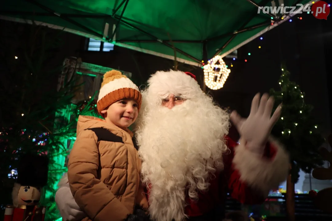 Spotkanie ze Świętym Mikołajem na Rawickim Jarmarku Bożonarodzeniowym