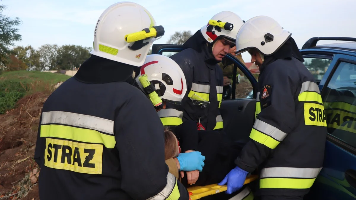 Dwudniowe warsztaty ratownicze w Sarnowie i Zielonej Wsi [ZDJĘCIA] - Zdjęcie główne