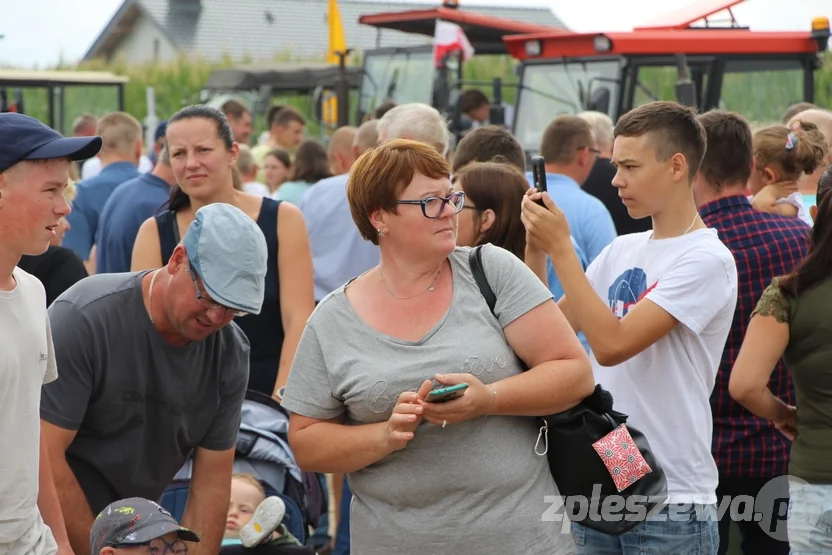 Zlot starych ciągników  wKucharach