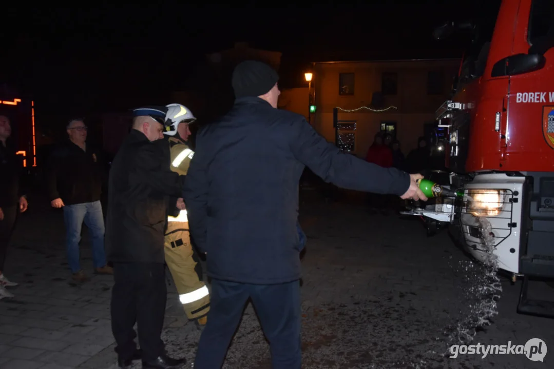 Nowy wóz strażacki MAN dla jednostki Ochotniczej Straży Pożarnej w Borku Wlkp.