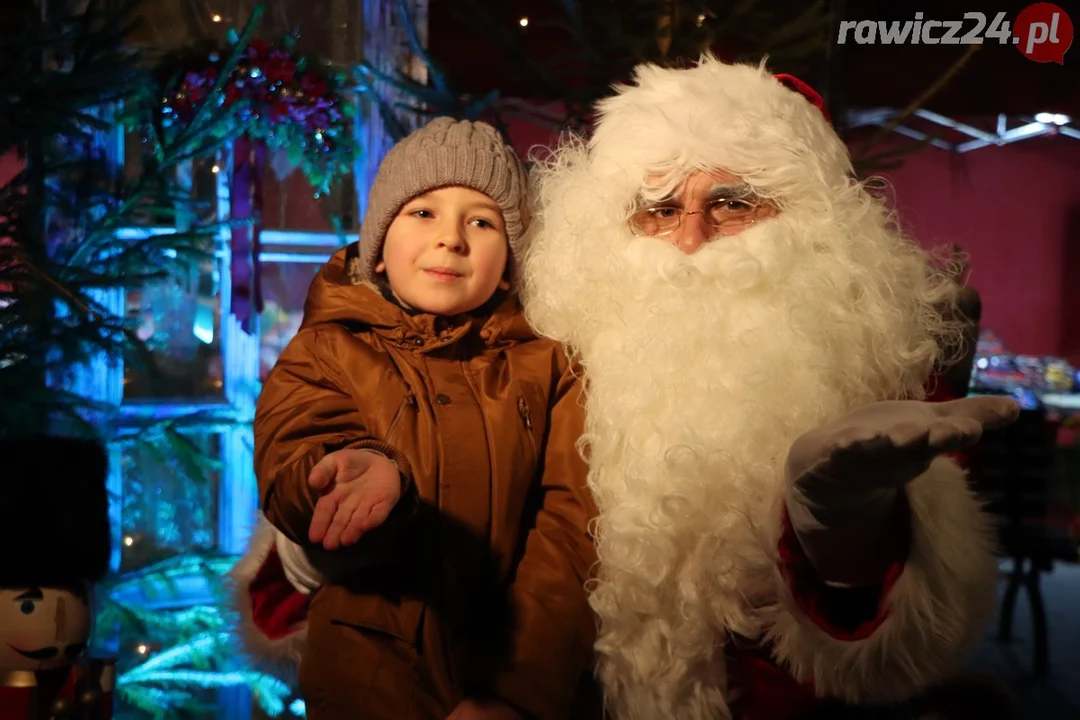 Spotkanie ze Świętym Mikołajem na Rawickim Jarmarku Bożonarodzeniowym