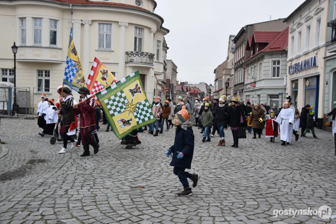 "W jasełkach leży" - Orszak Trzech Króli na ulicach Gostynia