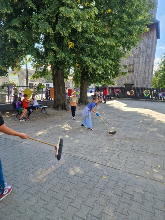 Sprzątanie Świata w Kobylinie