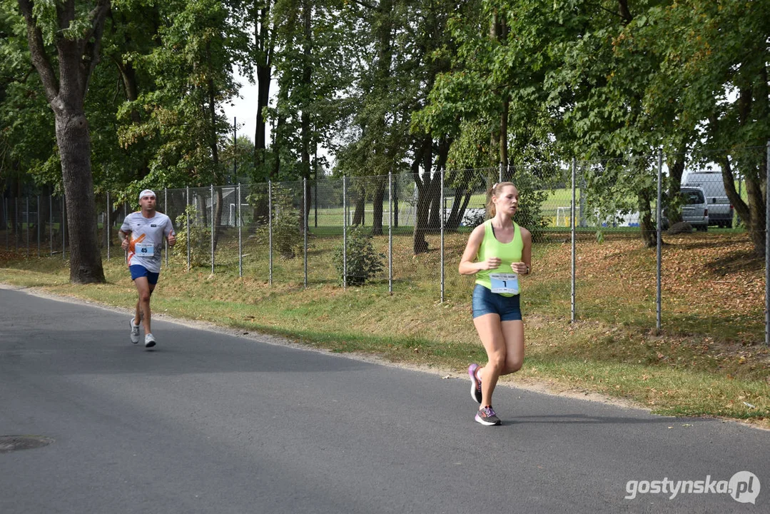 Ponad 100 zawodników na starcie. II Rodzinny Festiwal Biegowy w Gostyniu