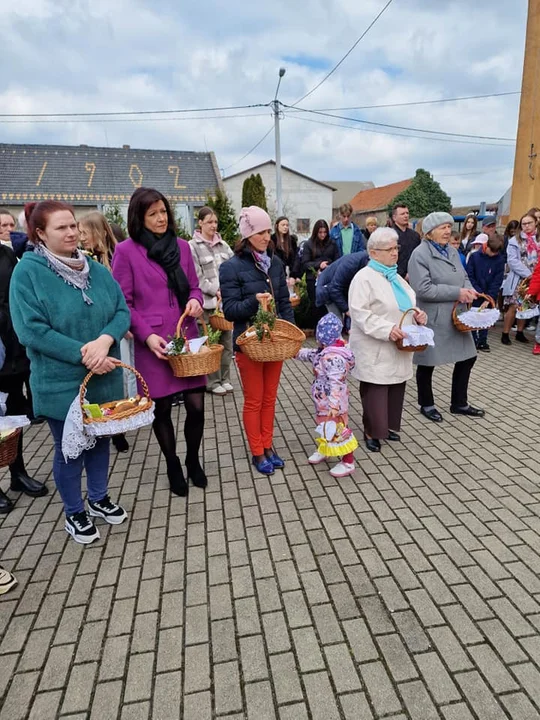 Święcenie potraw w Lutogniewie, Dzierżanowie, Bożacinie i Wróżewach