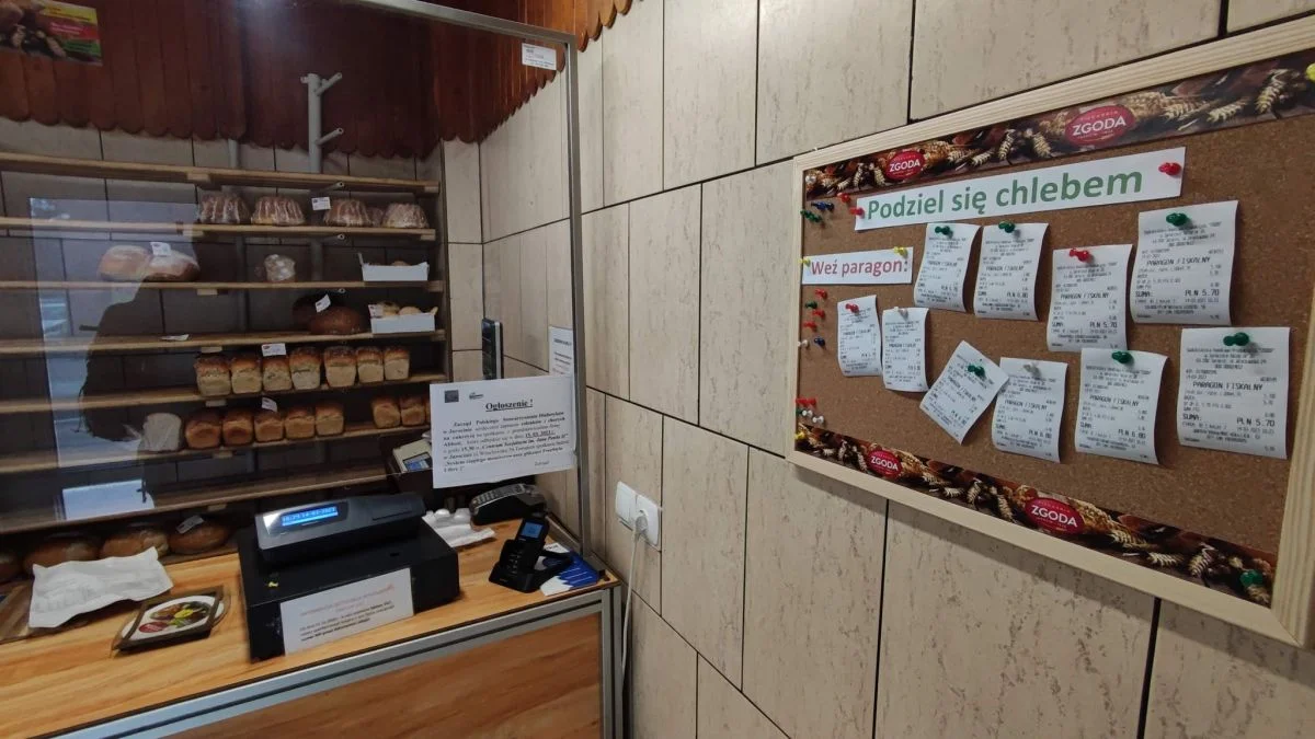 Akcja "Zawieszony chleb" się rozrasta w Jarocinie. Dołączyła Piekarnia-Cukiernia Rusinek z Pleszewa