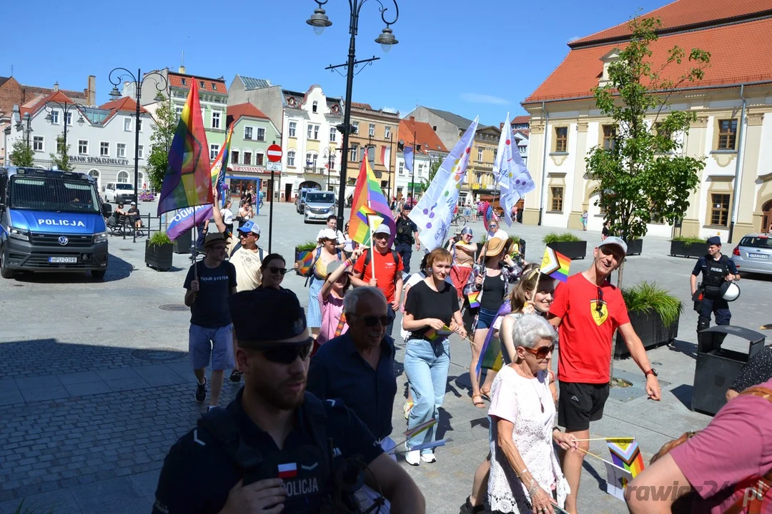 Marsz Równości i kontrmanifestacje w Rawiczu