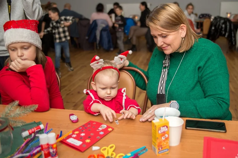 Mikołajki w Choczu z Fundacją Pomocy Dzieciom Humana