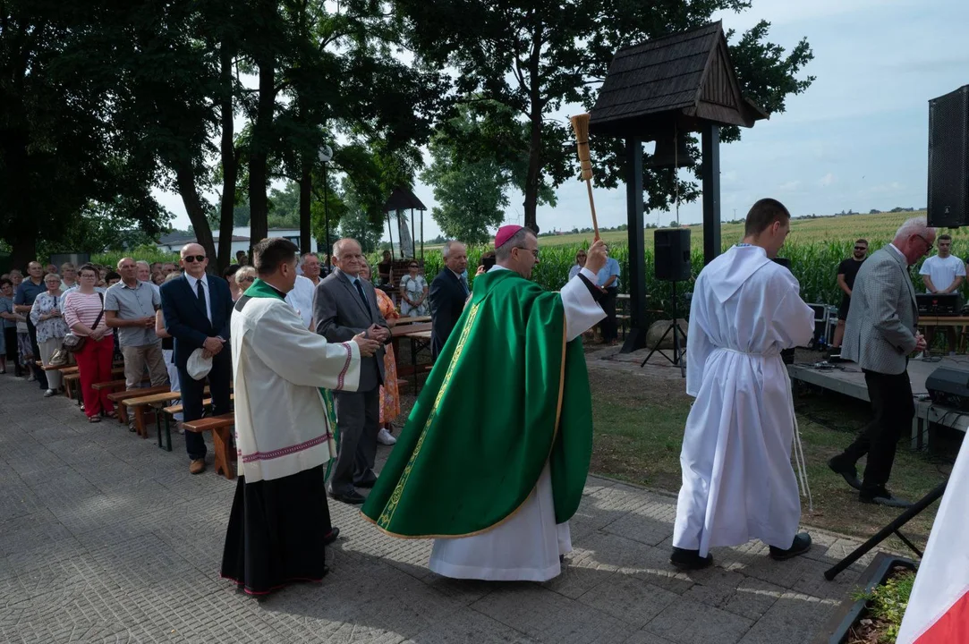 Poświęcenie drewnianego kościoła św. Marii Magdaleny w Krotoszynie