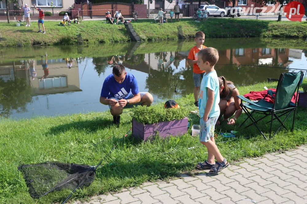 Zawody wędkarskie w Łaszczynie