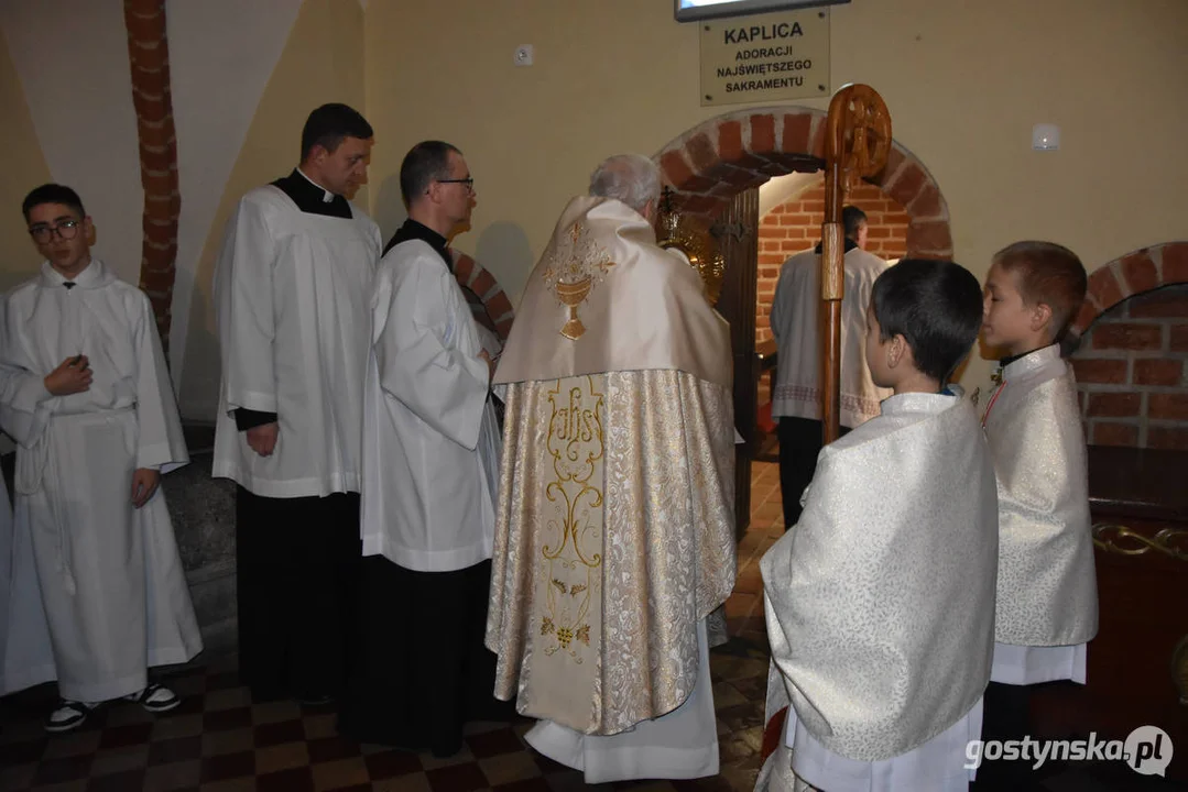 Otwarcie Kaplicy Wieczystej Adoracji we farze Gostyniu. Biskup Zdzisław Fortuniak w Gostyniu
