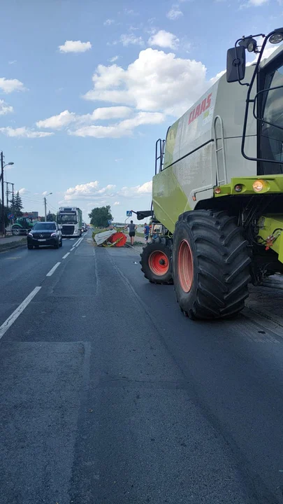 Heder odczepił się od kombajnu, a przyczepa od traktora. Wypadki w okolicy Gostynia