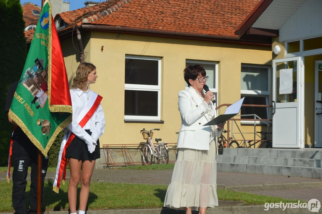 Rozpoczęcie roku szkolnego 2025/2026 w Szkole Podstawowej im. Ziemi Biskupiańskiej w Starej Krobi