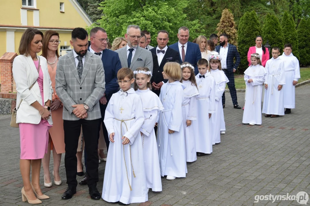 Pierwsza Komunia Św. w parafii św. Jadwigi w Pępowie