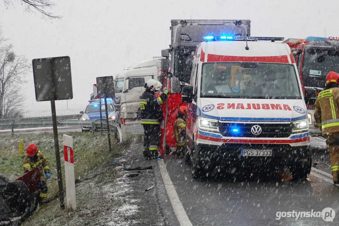 Śmiertelny wypadek na DK 12 w Dąbrówce