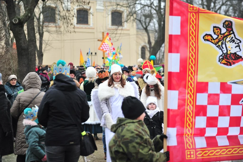 Orszak Trzech Króli w Żerkowie 2024 zdjęcia