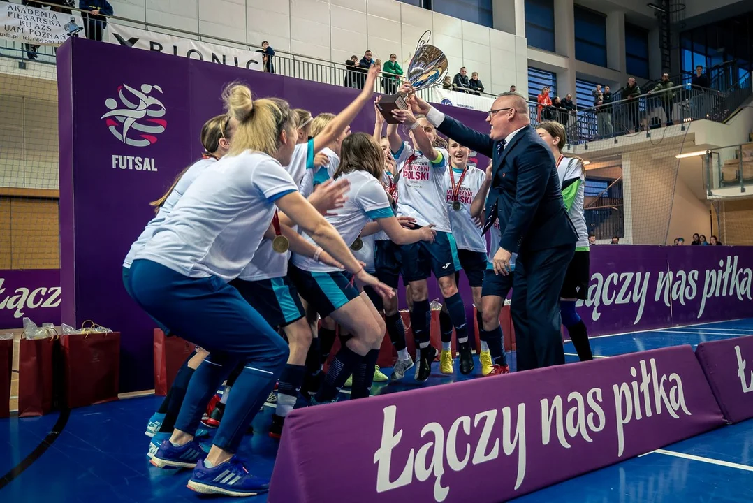 Młodzieżowe Mistrzostwa Polski w futsalu U-15 w Poznaniu. Zwycięstwo Sparty Miejska Górka