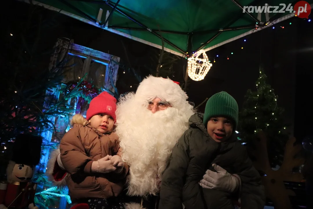 Spotkanie ze Świętym Mikołajem na Rawickim Jarmarku Bożonarodzeniowym