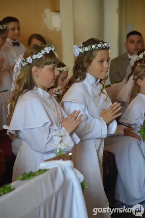 Pierwsza Komunia Św. w parafii pw. św. Jadwigi w Pępowie
