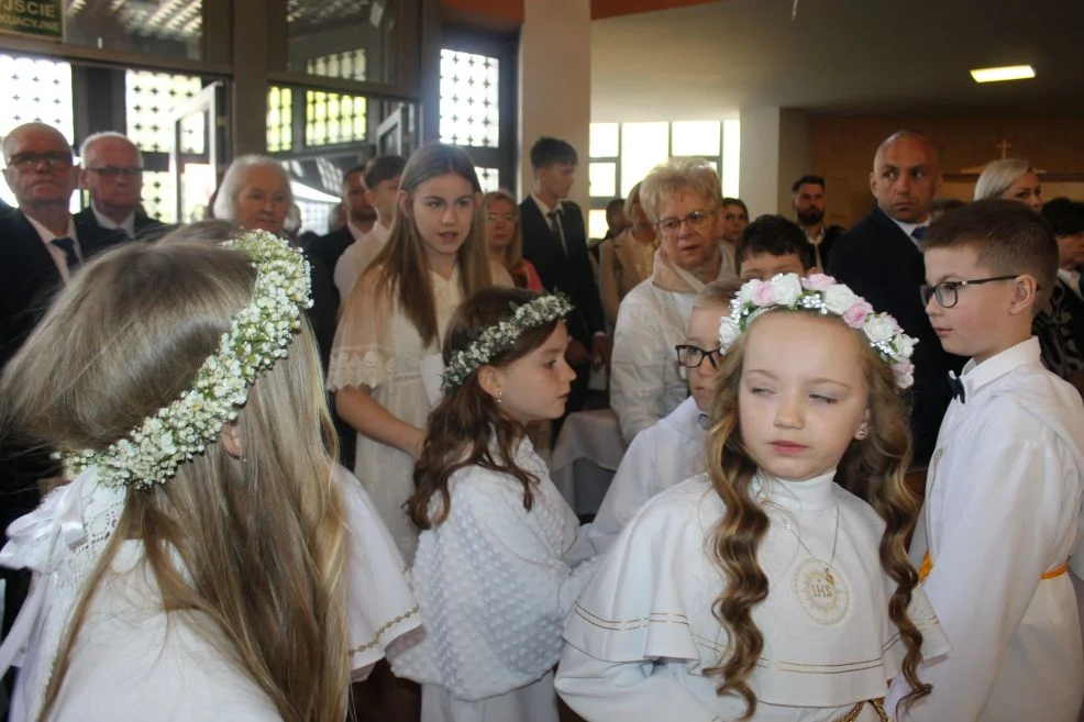 Pierwsza Komunia Święta w parafii św. Antoniego Padewskiego w Jarocinie