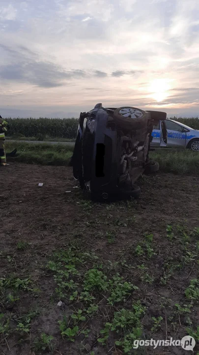 Dachowanie samochodu na trasie Pępowo - Wilkoniczki