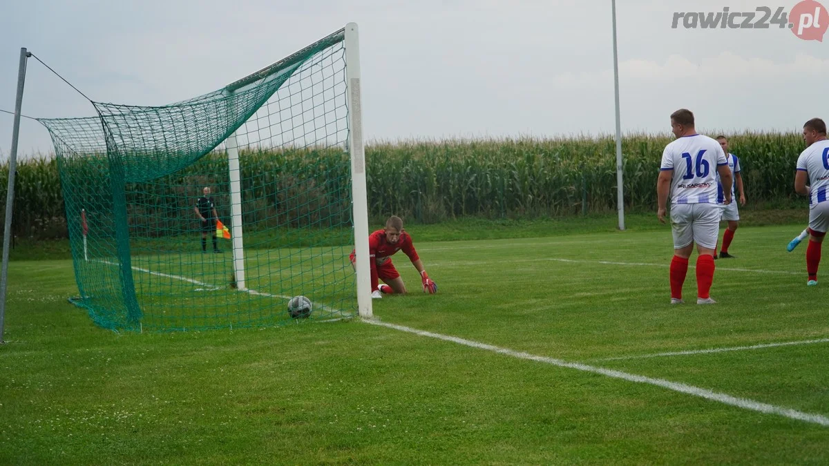 LZS Chojno-Sarnowa - Juna-Trans Stare Oborzyska 2:6