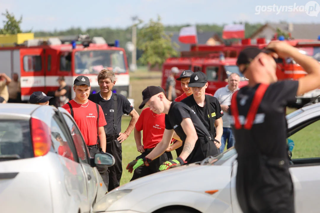 Strażacki Piknik Historyczny w Dzięczynie