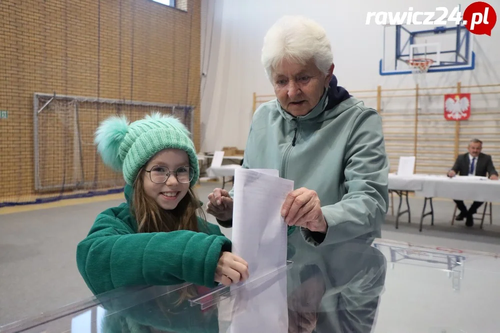 Wybory parlamentarne w Miejskiej Górce i Pakosławiu