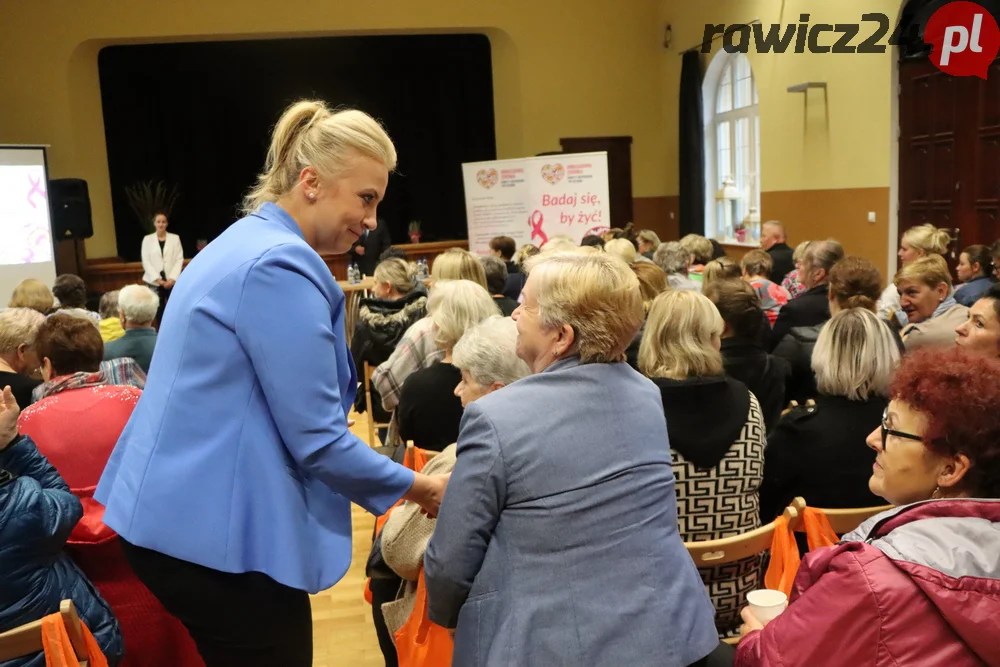 Minister Zdrowia Katarzyna Sójka w Miejskiej Górce