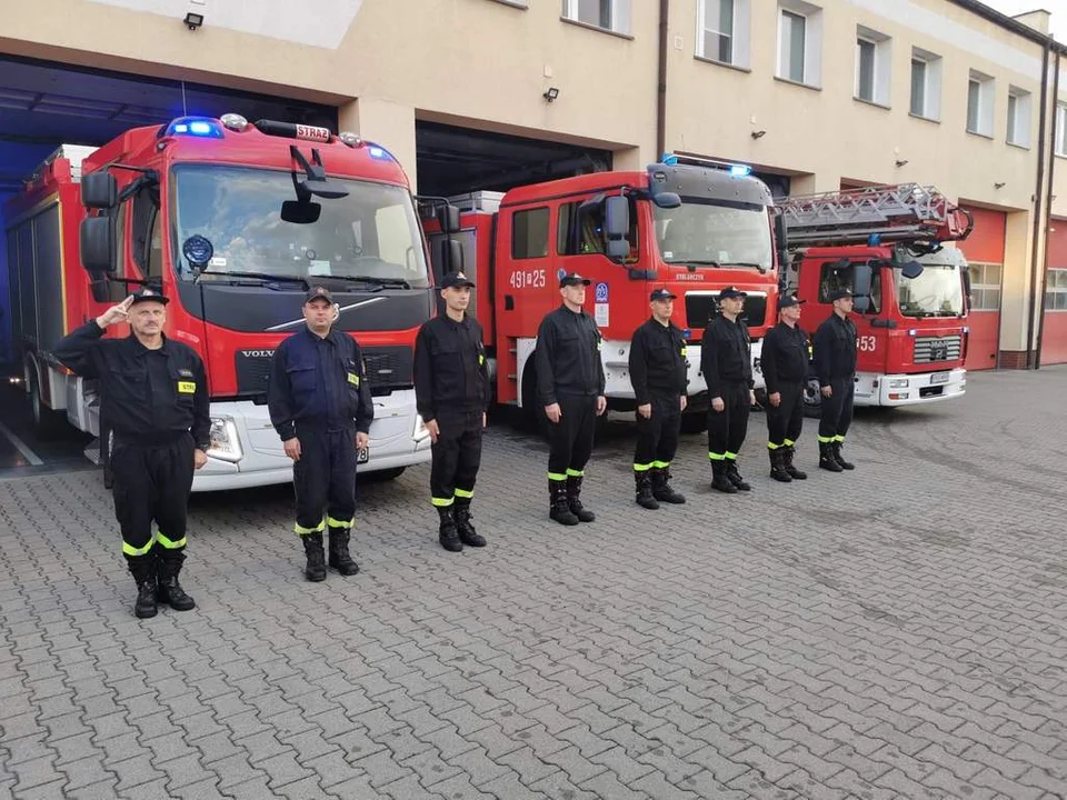 Strażacy z Krotoszyna oddają hołd zmarłemu koledze