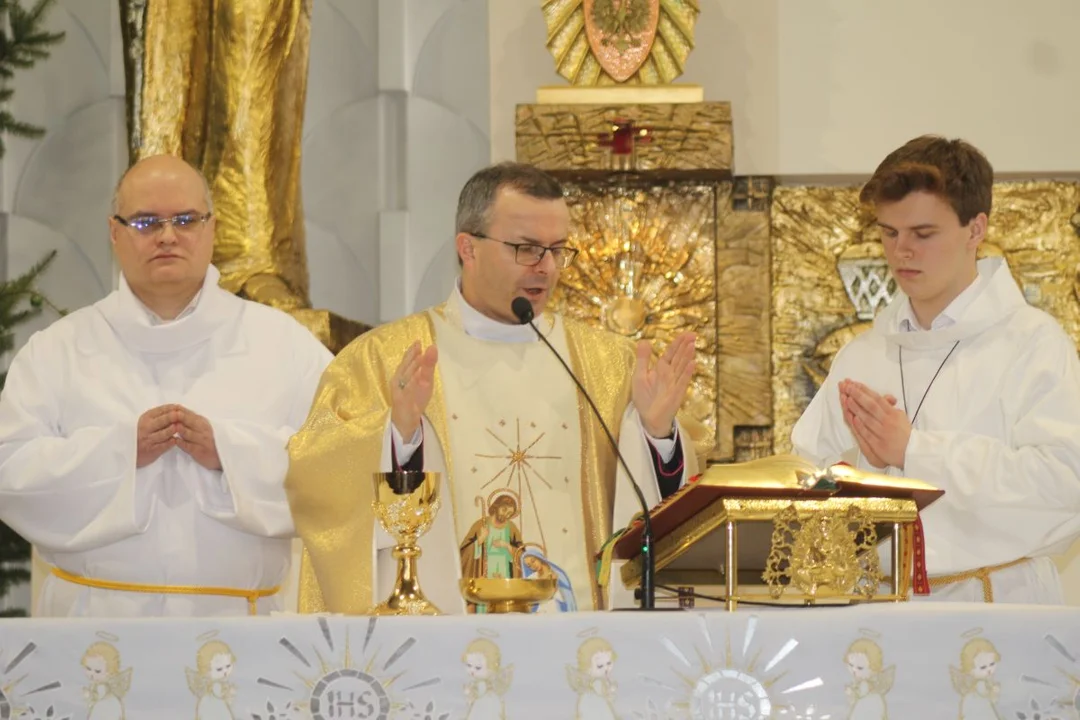 Franciszkanie w Jarocinie rozpoczęli świętowanie 90-lecia z biskupem kaliskim