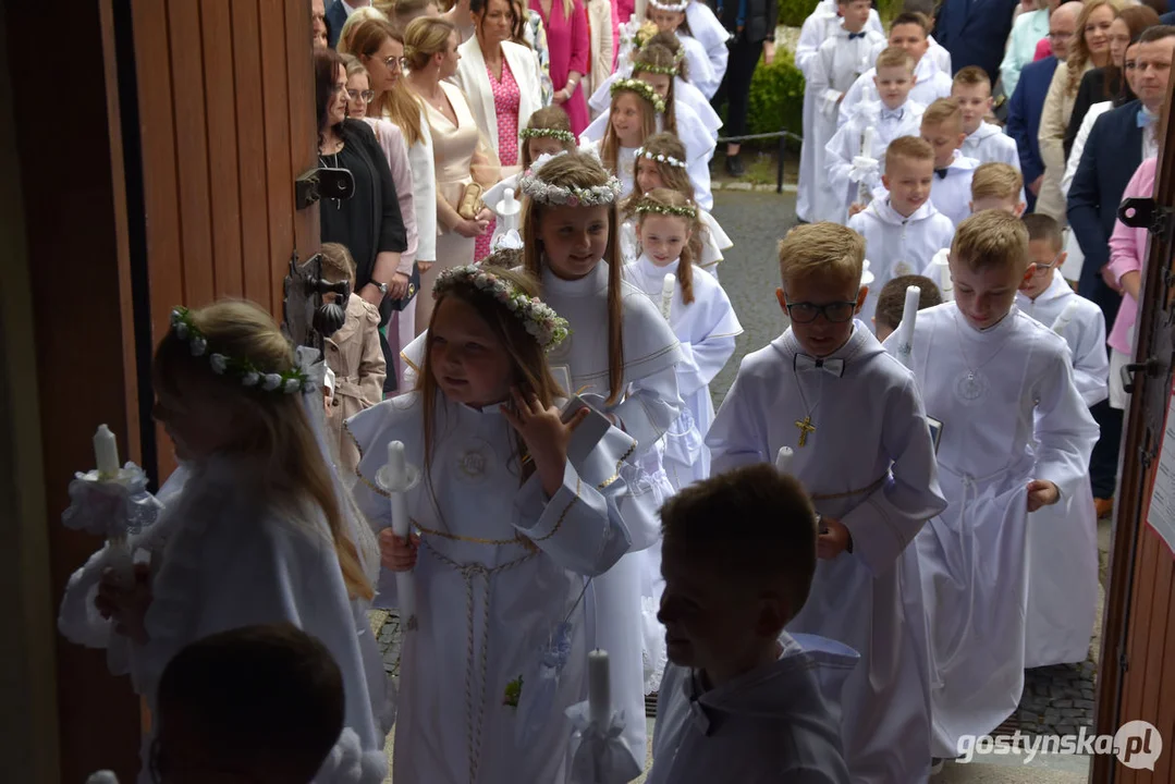 I Komunia Święta w parafii pw. Ducha Świętego i Najświętszego Serca Pana Jezusa w Gostyniu