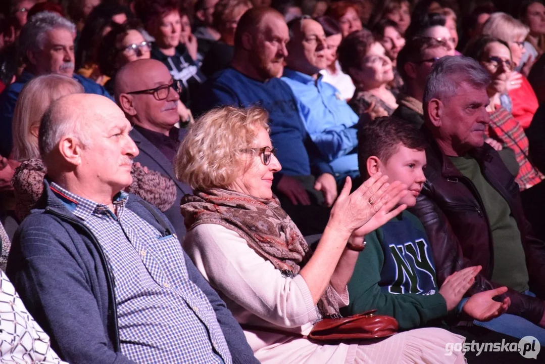 Dzień Kobiet w Poniecu. Koncert Krawczyk Show