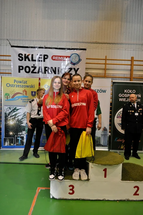 OSP Dzięczyna na Halowym Turnieju Sportowo-Pożarniczym MDP w Ostrzeszowie