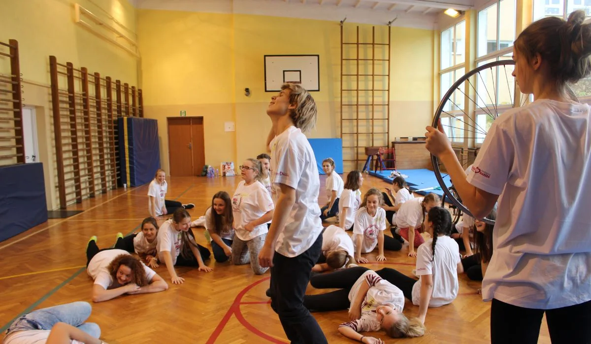 "Masz Moc" . Fundacja "Ogród Marzeń" organizowała duży projekt dla wolontariuszy.