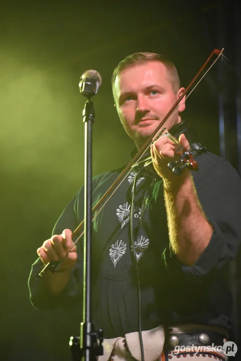 XI Festiwal Tradycji i Folkloru w Domachowie - koncert kapeli "Zbóje"