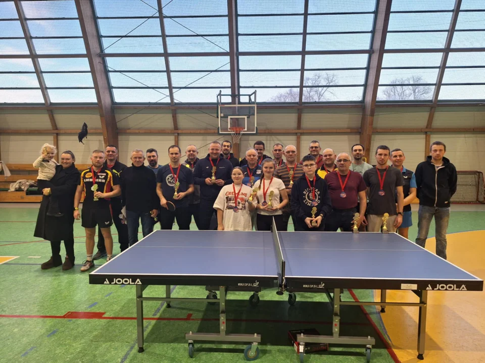 Zagraj i wspomóż WOŚP. Dobrzyca zaprasza do udziału w turniejach sportowych - Zdjęcie główne