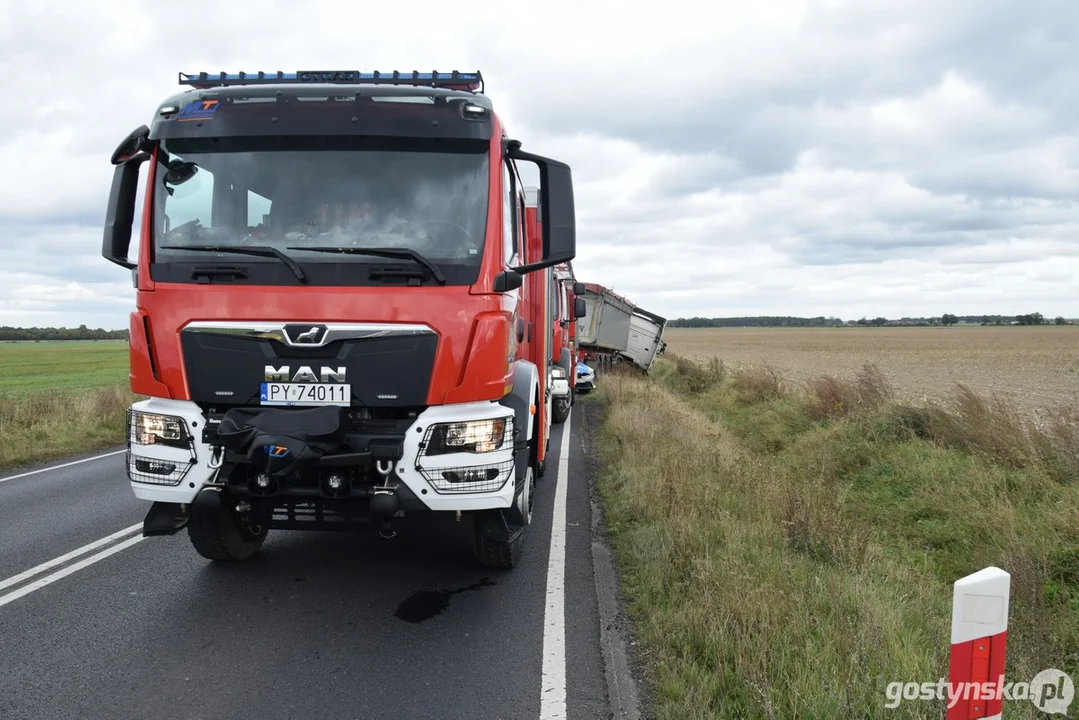 Zderzenie dwóch TIR-ów na DK12 na odcinku Hersztupowo - Gola