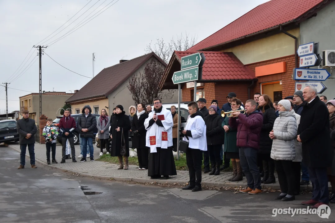 Poświęcenie kapliczki maryjnej w Bruczkowie (gm. Borek Wlkp.)