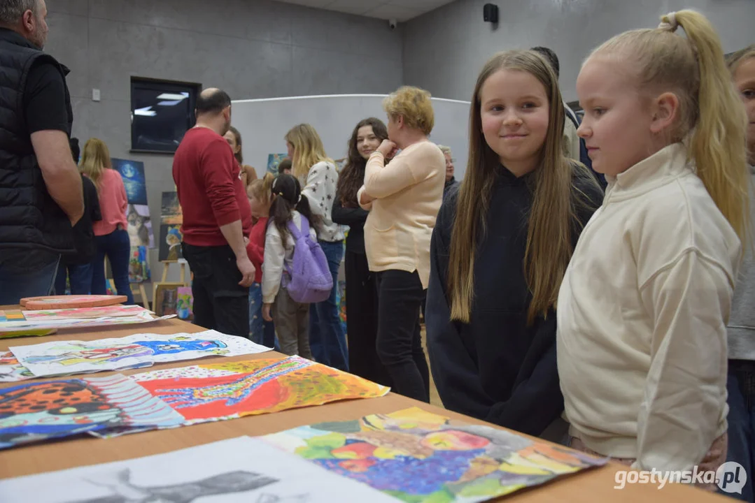 Wernisaż prac uczniów Tatjany Bartków w KROB_KULT