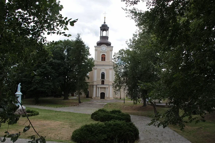 Przebudują most i drogę dojazdową do kolegiaty w Choczu - Zdjęcie główne