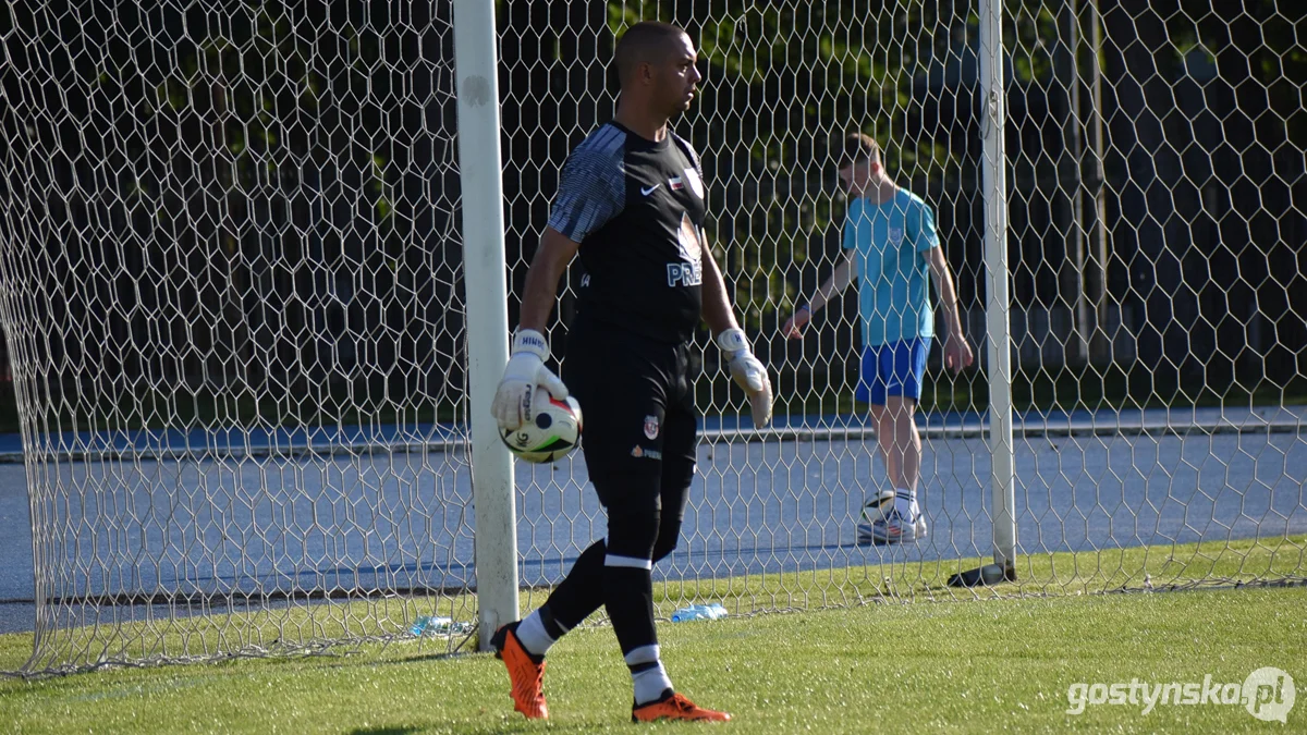 Kania Gostyń - Huragan Pobiedziska 3 : 3