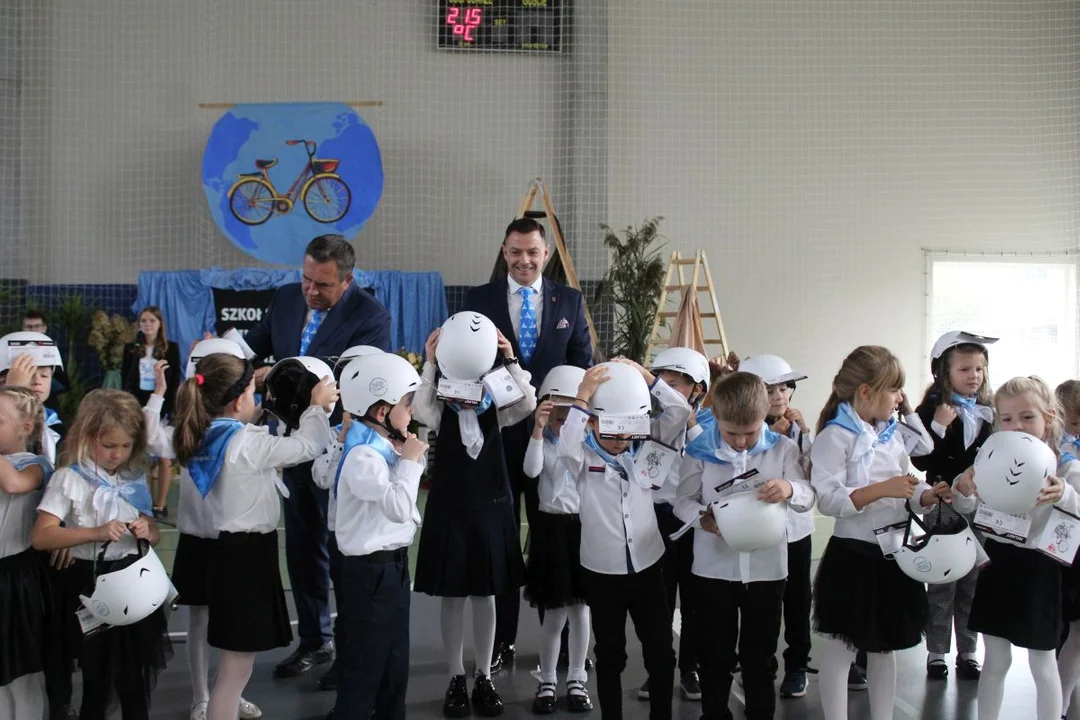 Szkoła w Witaszycach ma nietypowego patrona - Światowy Dzień Roweru