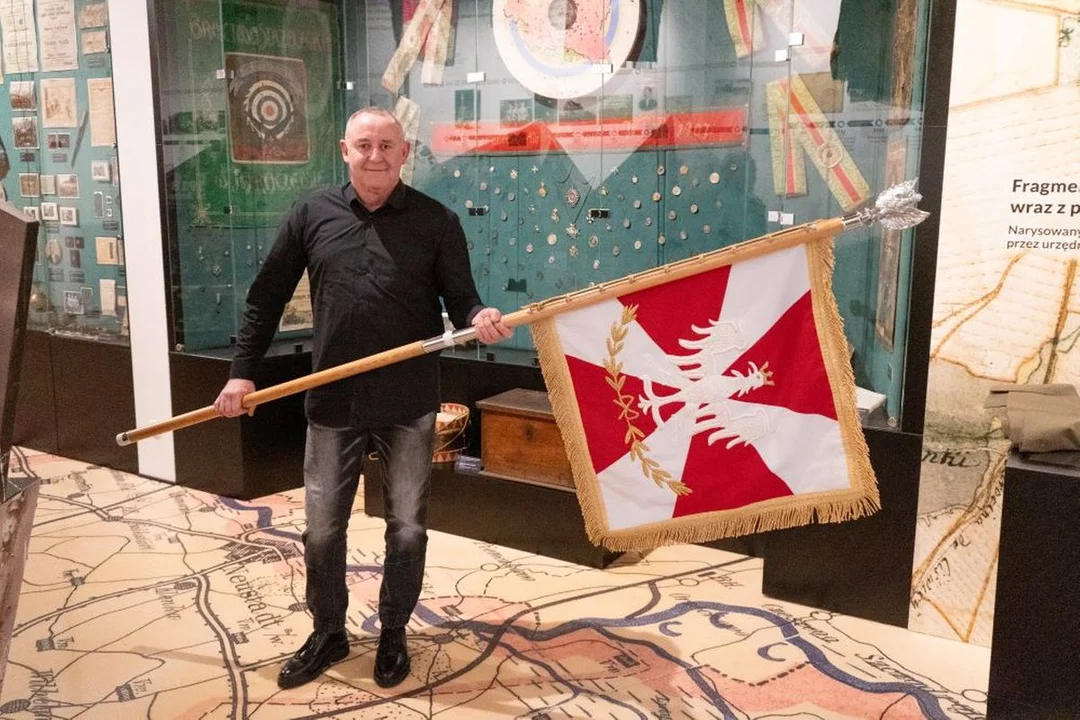 Wojciech Koterba przekazał kolejne pamiątki do Muzeum Regionalnego w Jarocinie