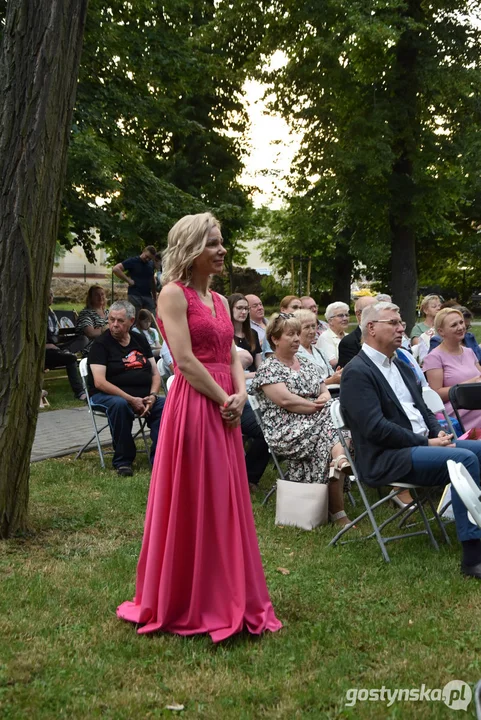 Fontanna pełna muzyki - jubileuszowy koncert zespołu Trio w Borku Wlkp.