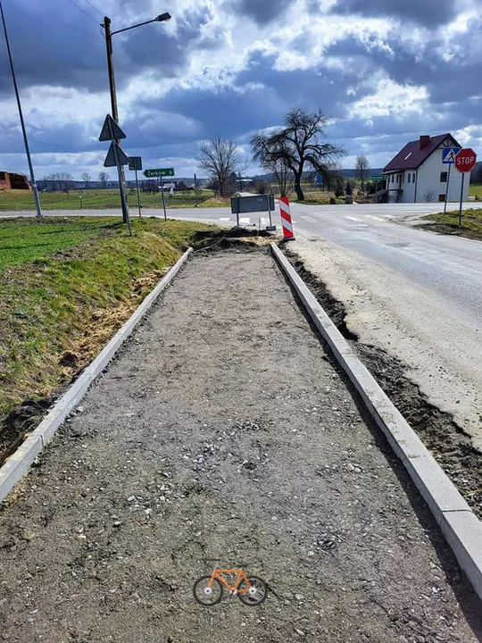 Budowa ścieżek rowerowych w powiecie jarocińskim